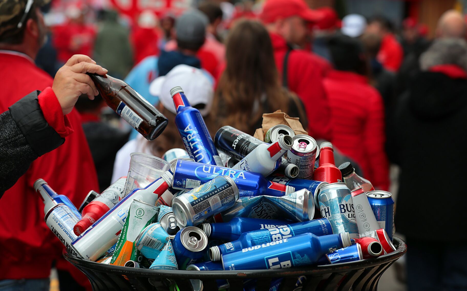Cardinals open their season at Busch